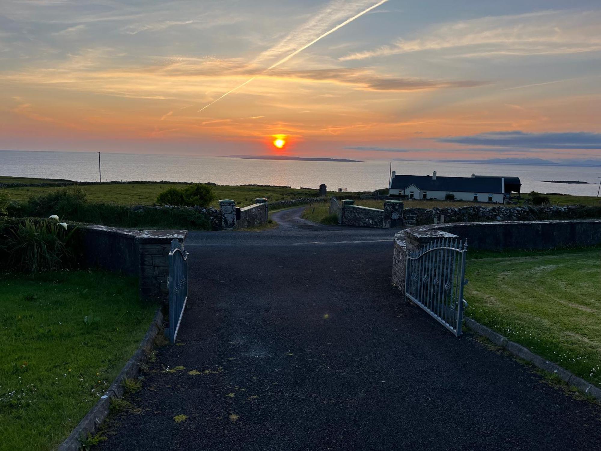 Ocean View Doolin Villa Exterior foto